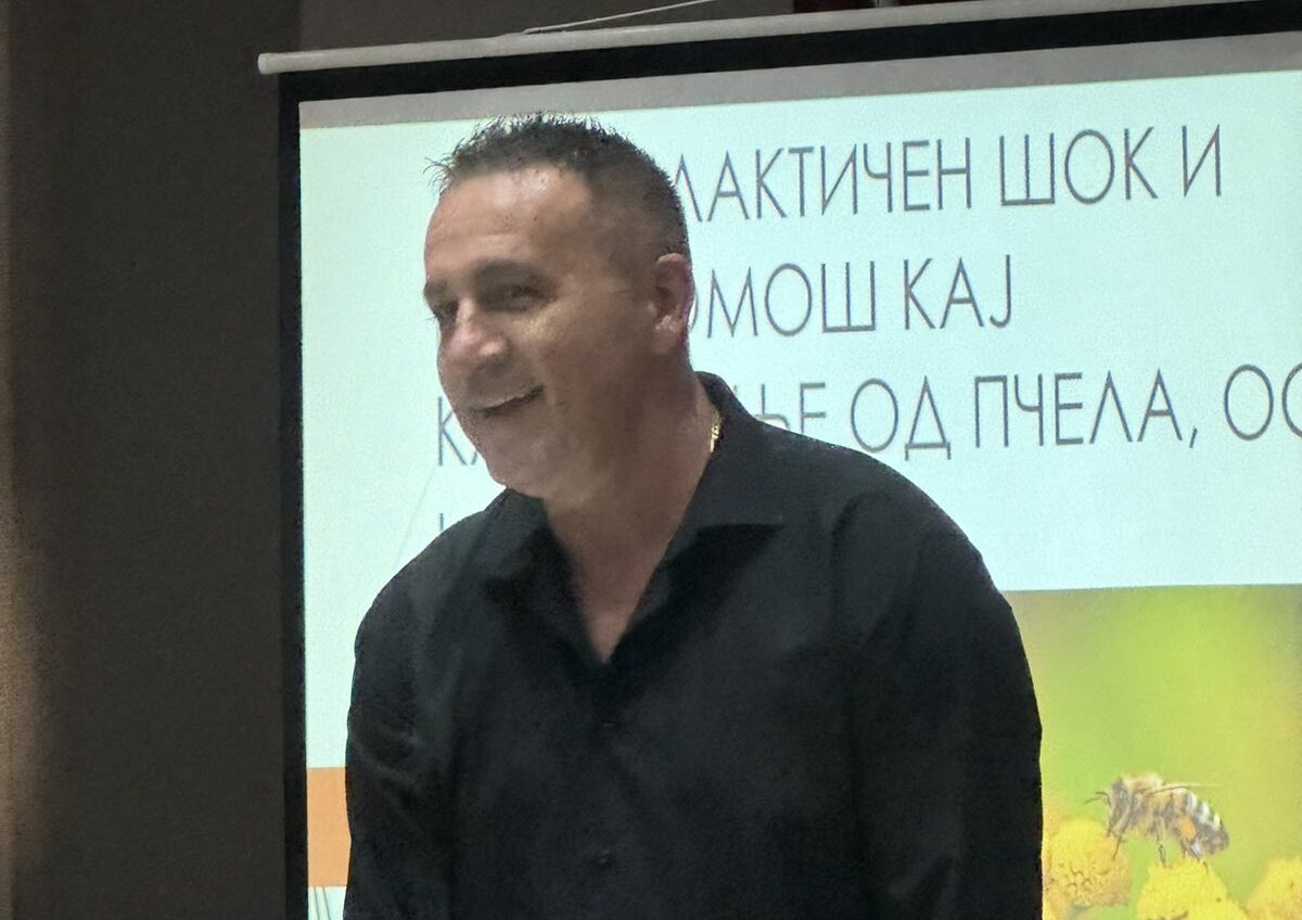 Бобан Стошевски